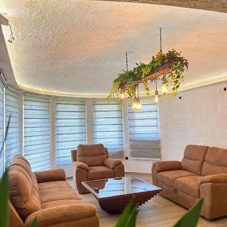 Pizzeria Actros Appartamento *