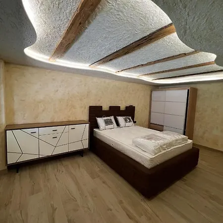 Appartamento Pizzeria Actros *