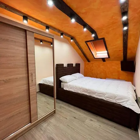Pizzeria Actros Apartament