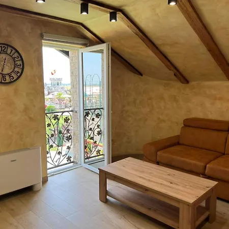 Apartament Pizzeria Actros Nova Topola